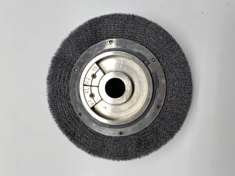 Balanced brush