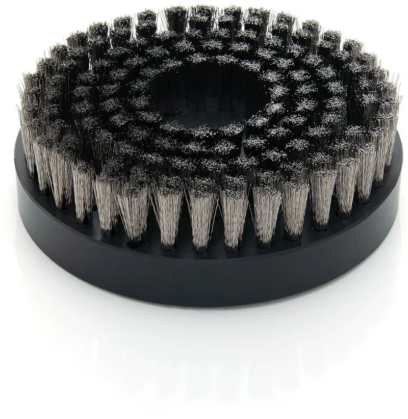 Wire-tipped disc brush